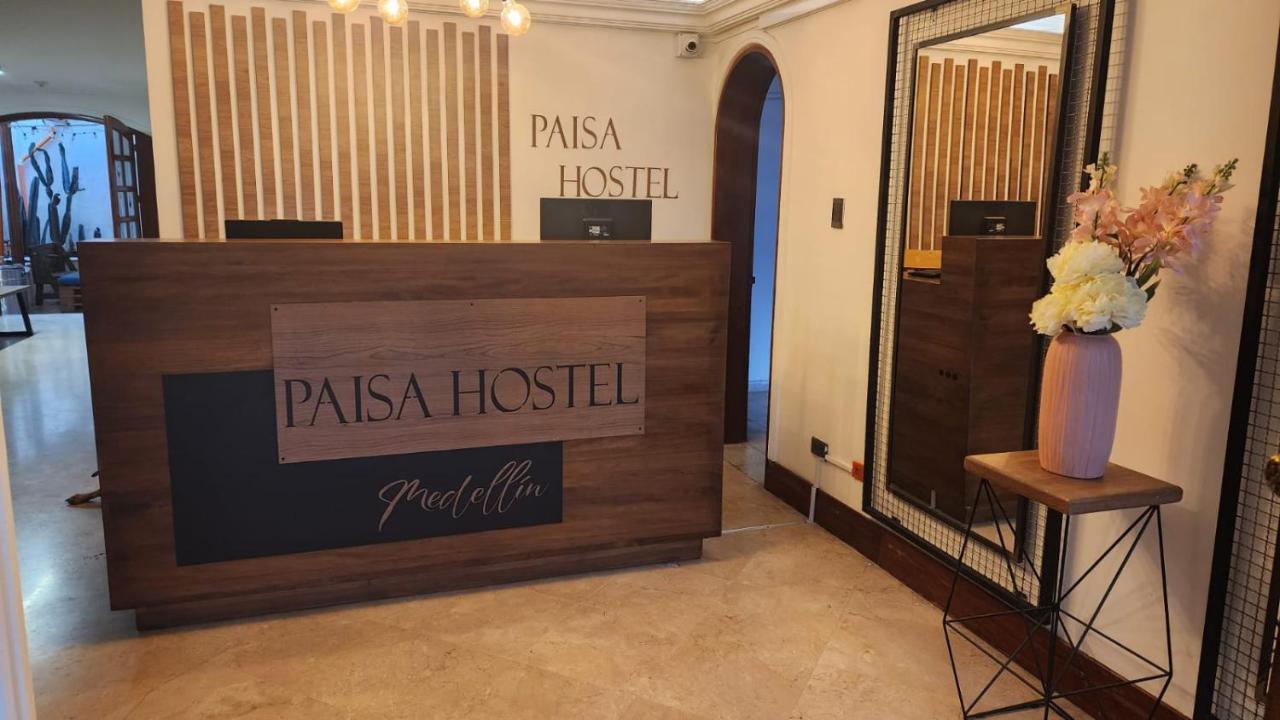 Paisa Hostel Medellín Exteriör bild