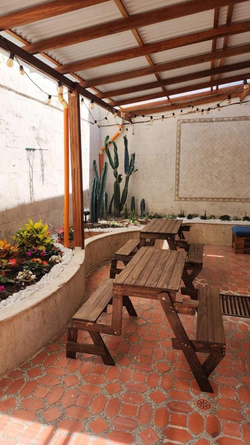 Paisa Hostel Medellín Exteriör bild