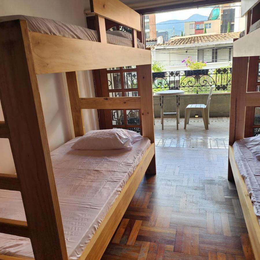 Paisa Hostel Medellín Exteriör bild