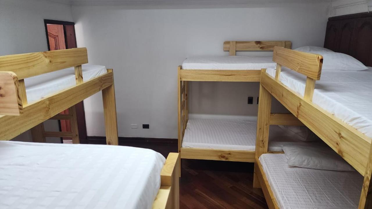 Paisa Hostel Medellín Exteriör bild